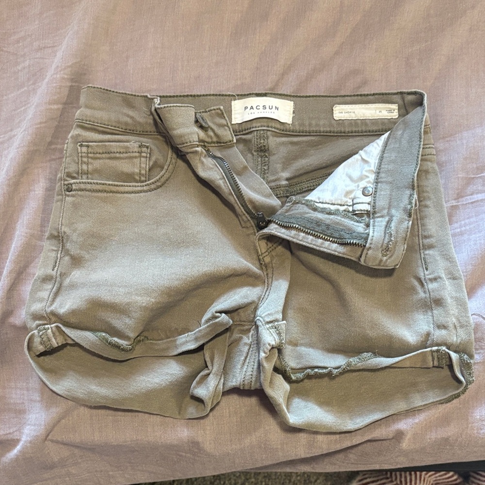 PacSun Women's Light Gray Jean Shorts